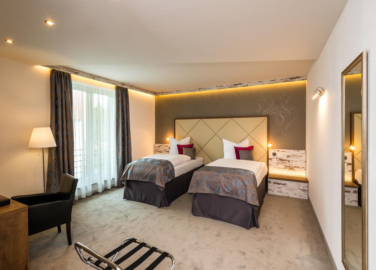 Hotel Allegro Halberstadt Bagian luar foto